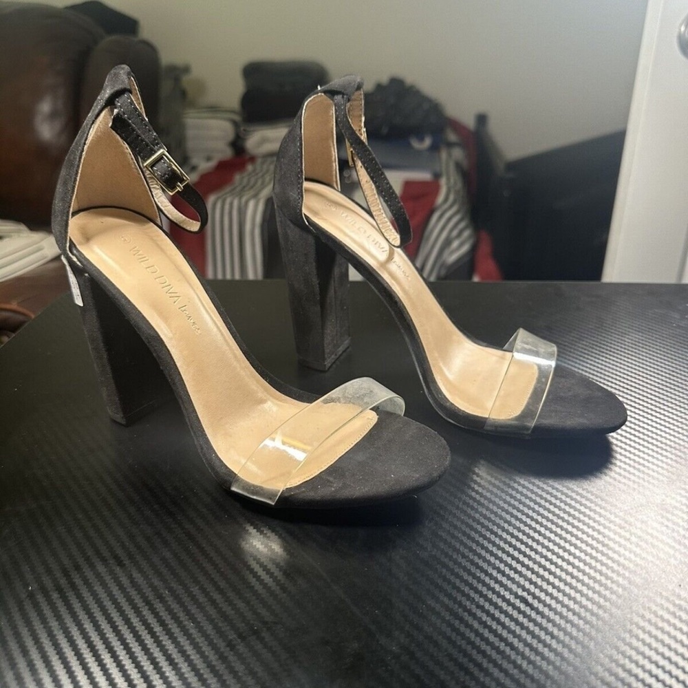 Size 6 - Wild Diva Lounge Platform Heels NWT Black Suede